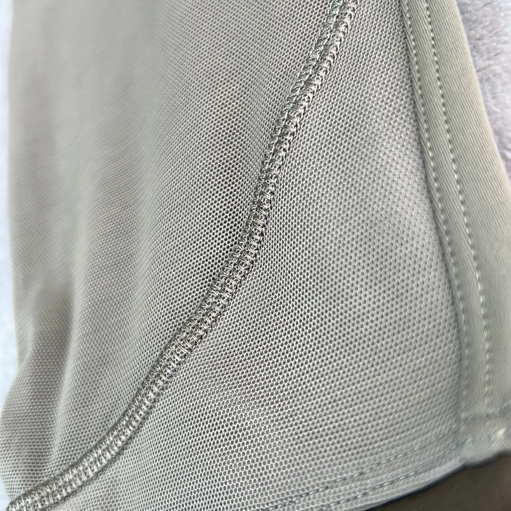 💥Lululemon Zip The Line Crop Legging Green Size 6
